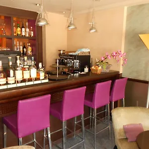 https://hotel-piemont.luxembourghotelsguide.com